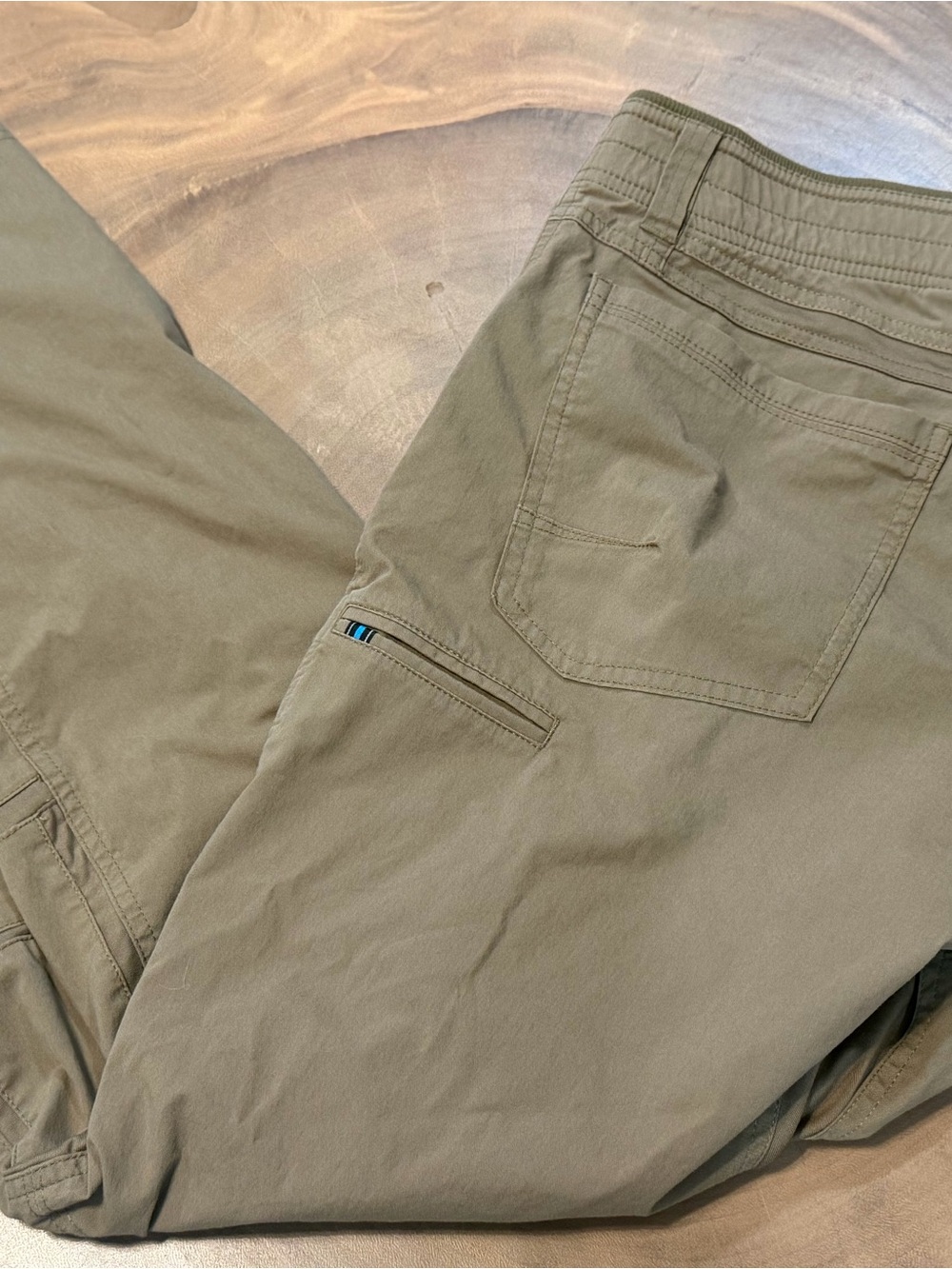 Men's Kuhl hiking pants - tan